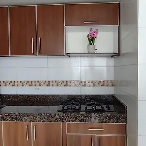  Apartamento Hermoso En Conjunto Cerrado Cerca Al Aeropuerto Colombia